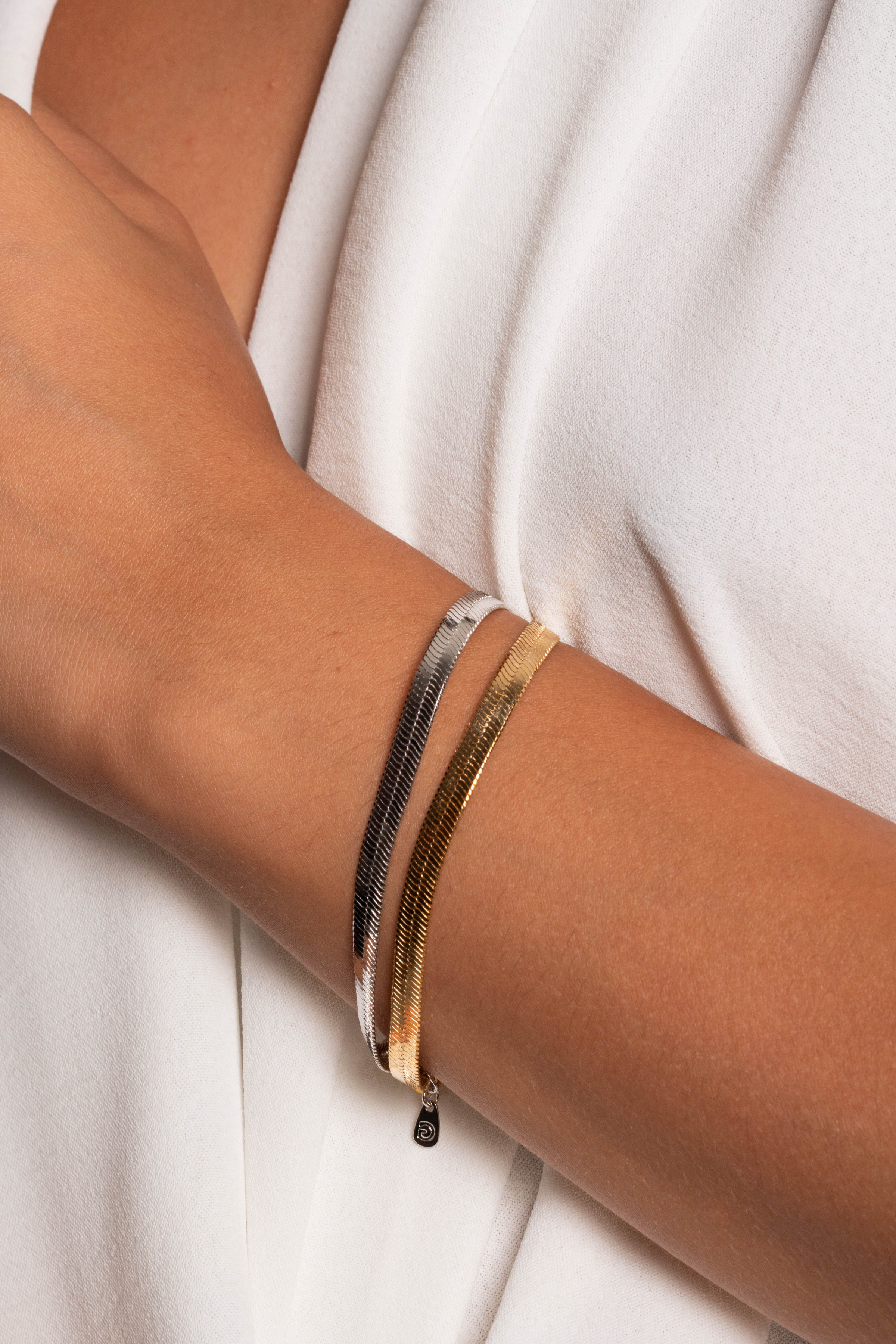 PULSEIRA FITA LISA DOURADO